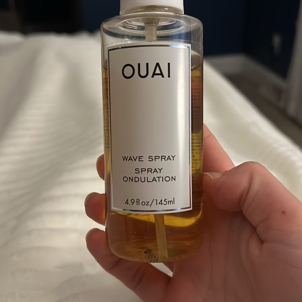 Ouai Wave Spray